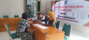 Penyaluran Bantuan Langsung Desa Tahap Ke 9 Tahun 2025 di Kalurahan Sumberrahayu